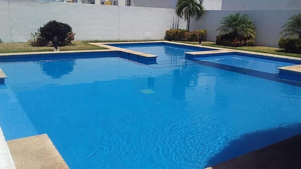 Casa para 7, con clima y con albreca en fraccionamiento privado House in Cancun