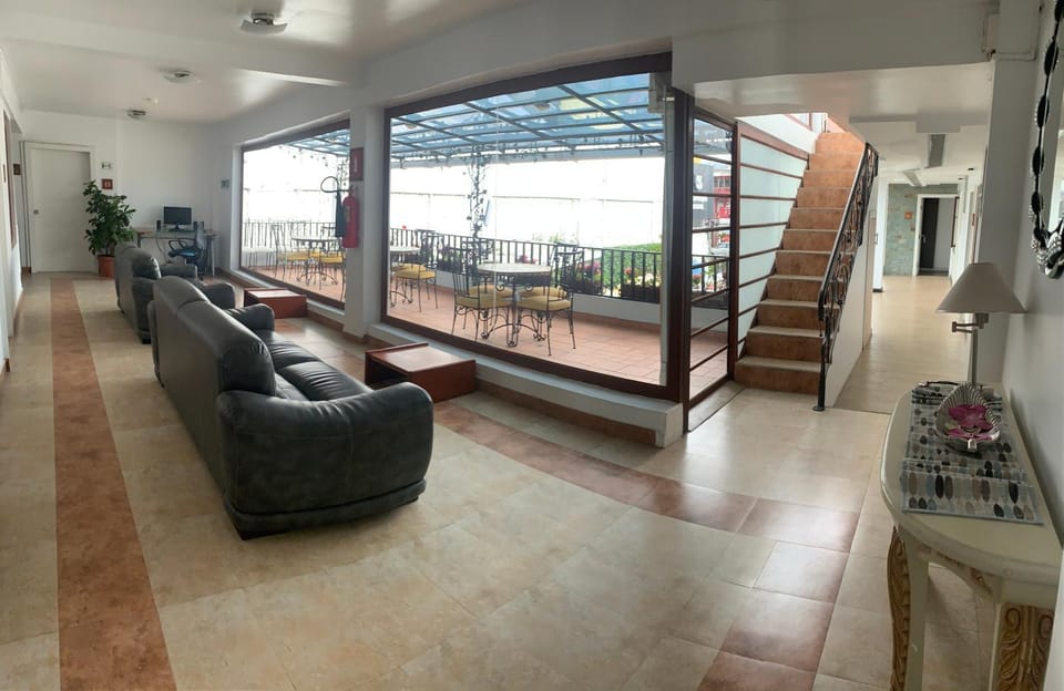 Balcony/Terrace, Living room