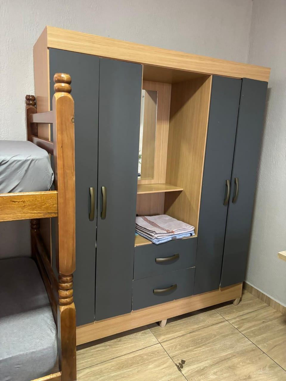 locker