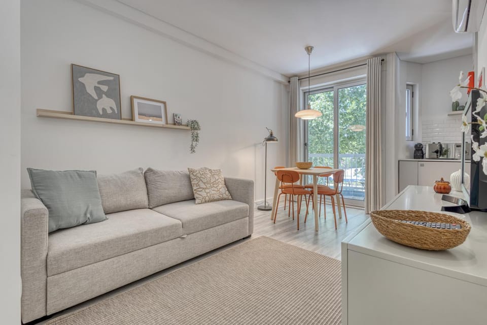 OPORTO GUEST Marquês Square Apartment in Porto