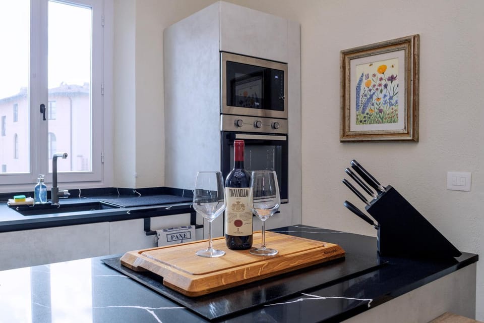 Kitchen or kitchenette, kitchen