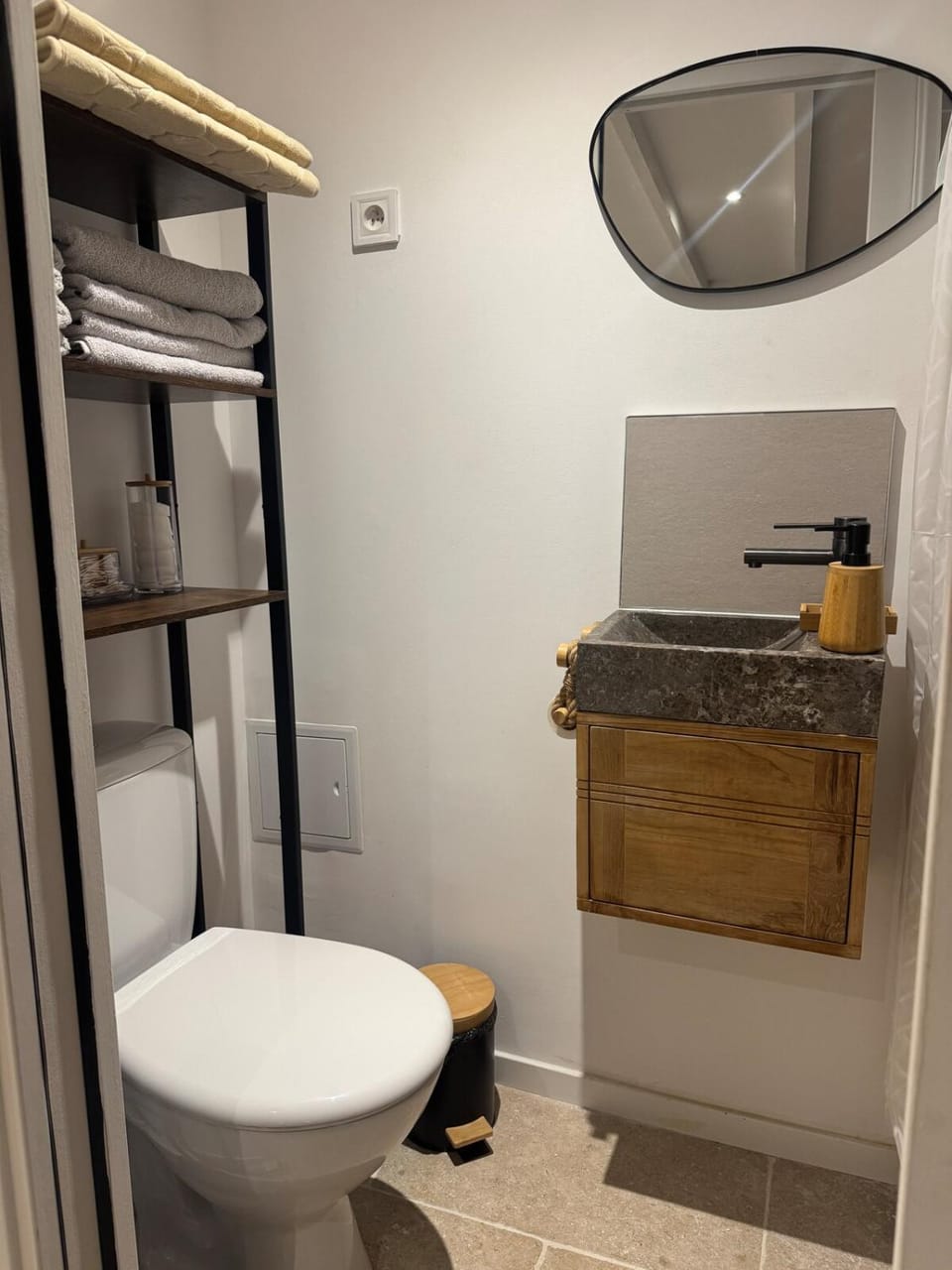 La clef de Jade, Studio rénové, Centre-Ville - Vieux-Port- Rue paradis 4pers Apartment in Marseille