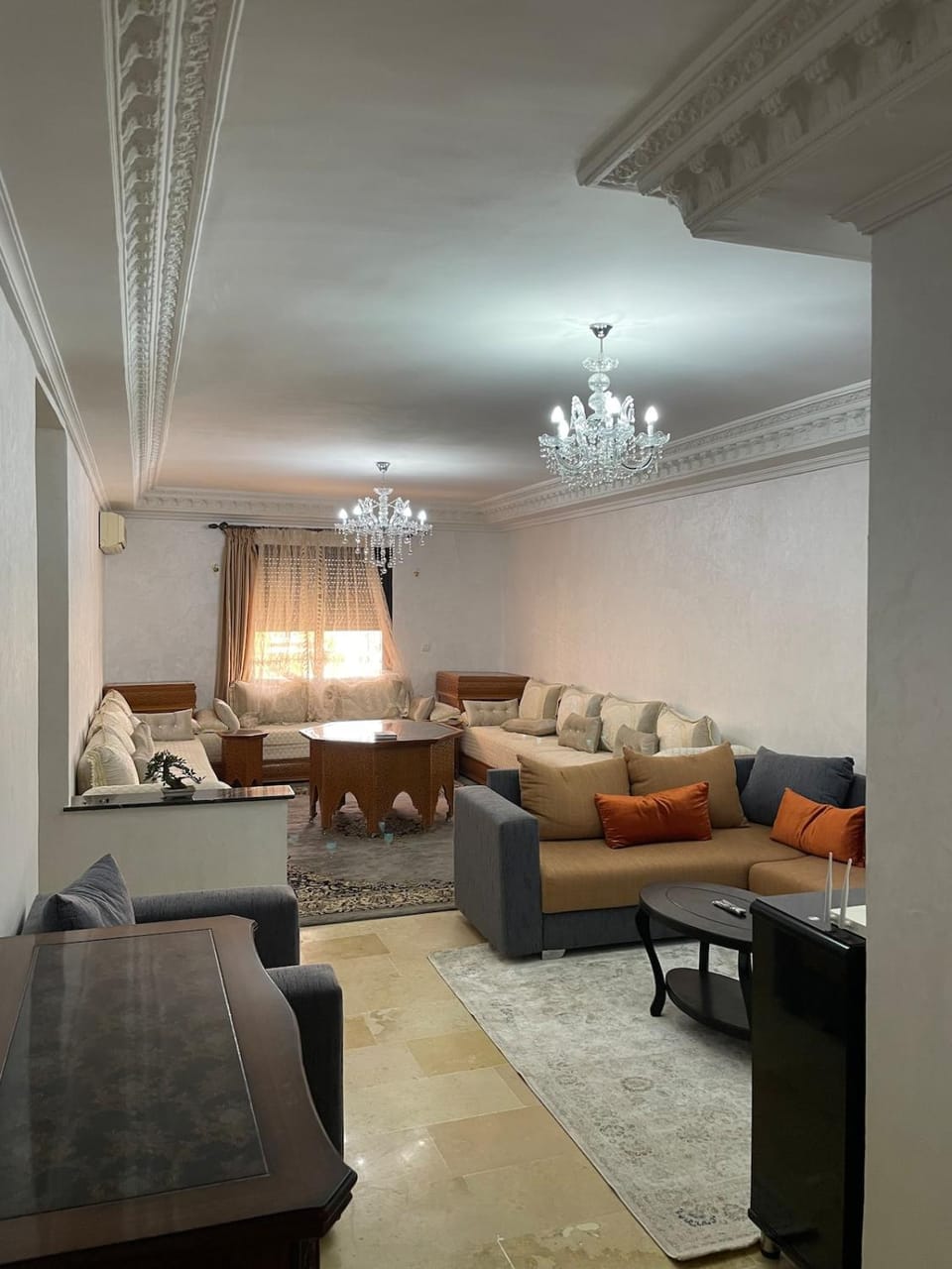 Spacious 2 bedroom apartment 6 people 5 min from Marrakech center Apartment in Marrakesh
