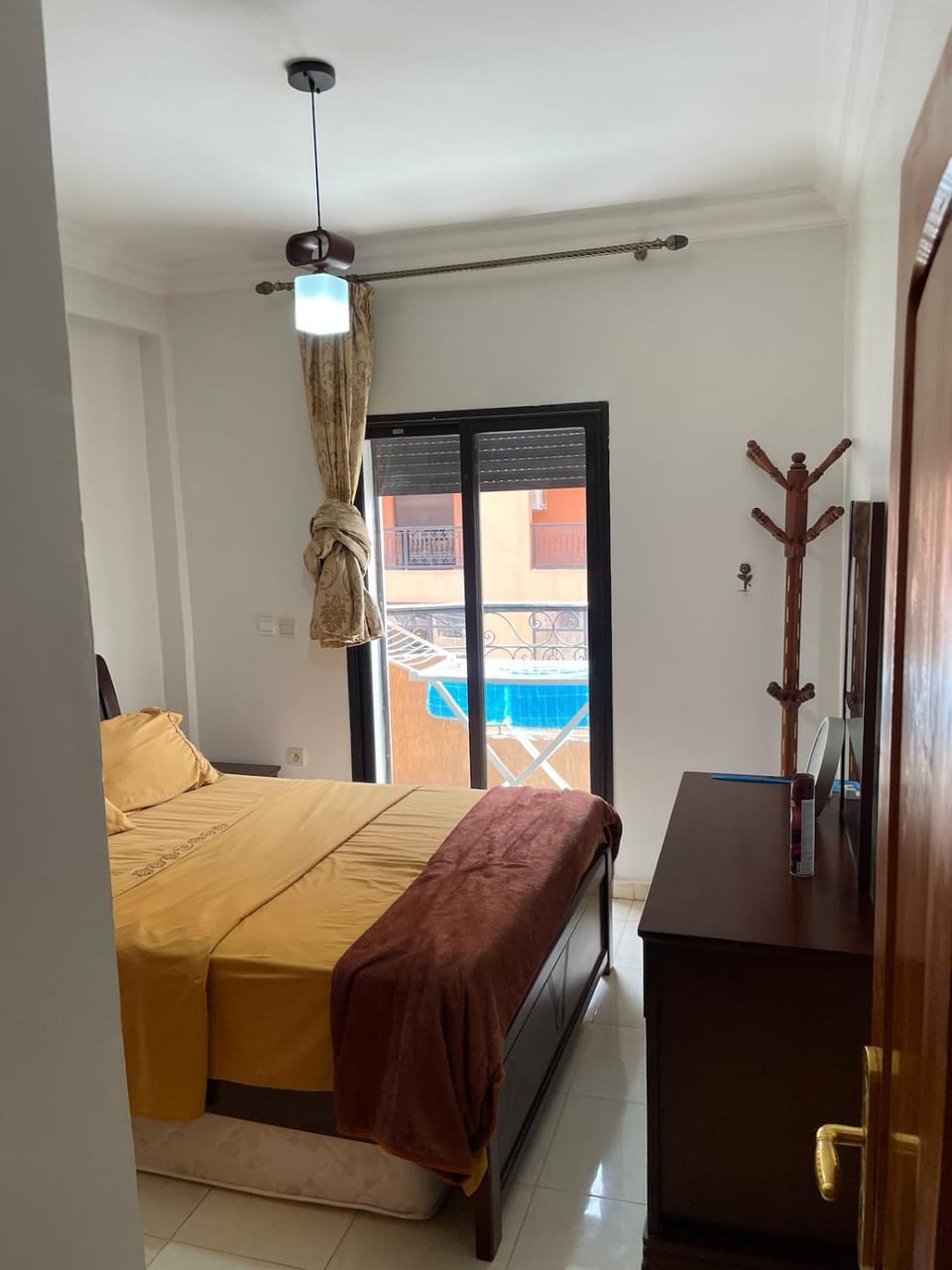 Spacious 2 bedroom apartment 6 people 5 min from Marrakech center Apartment in Marrakesh