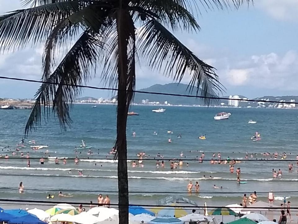 Beachfront apartment Apartment in State of São Paulo
