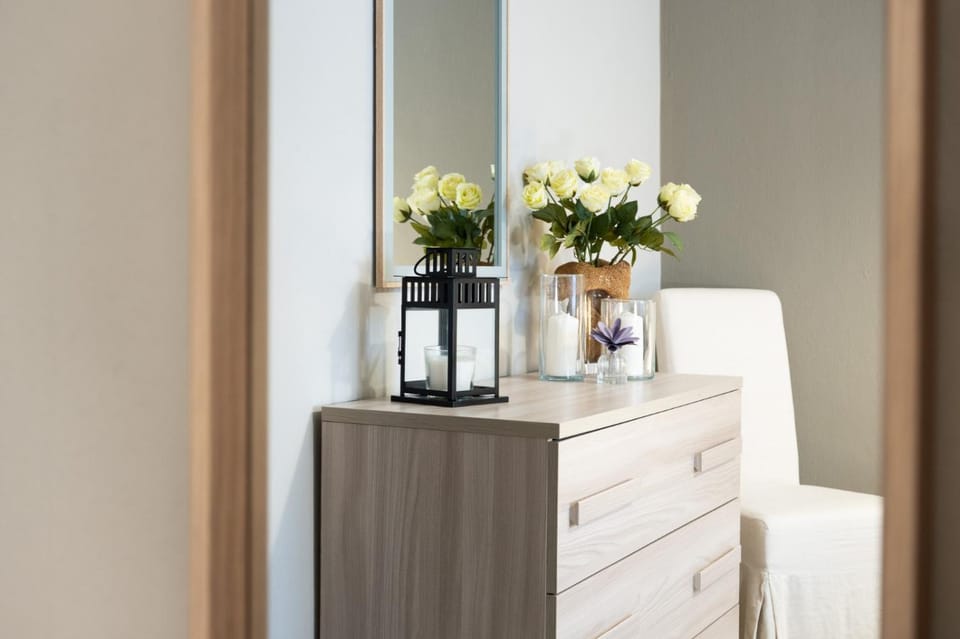 Bedroom, air conditioner