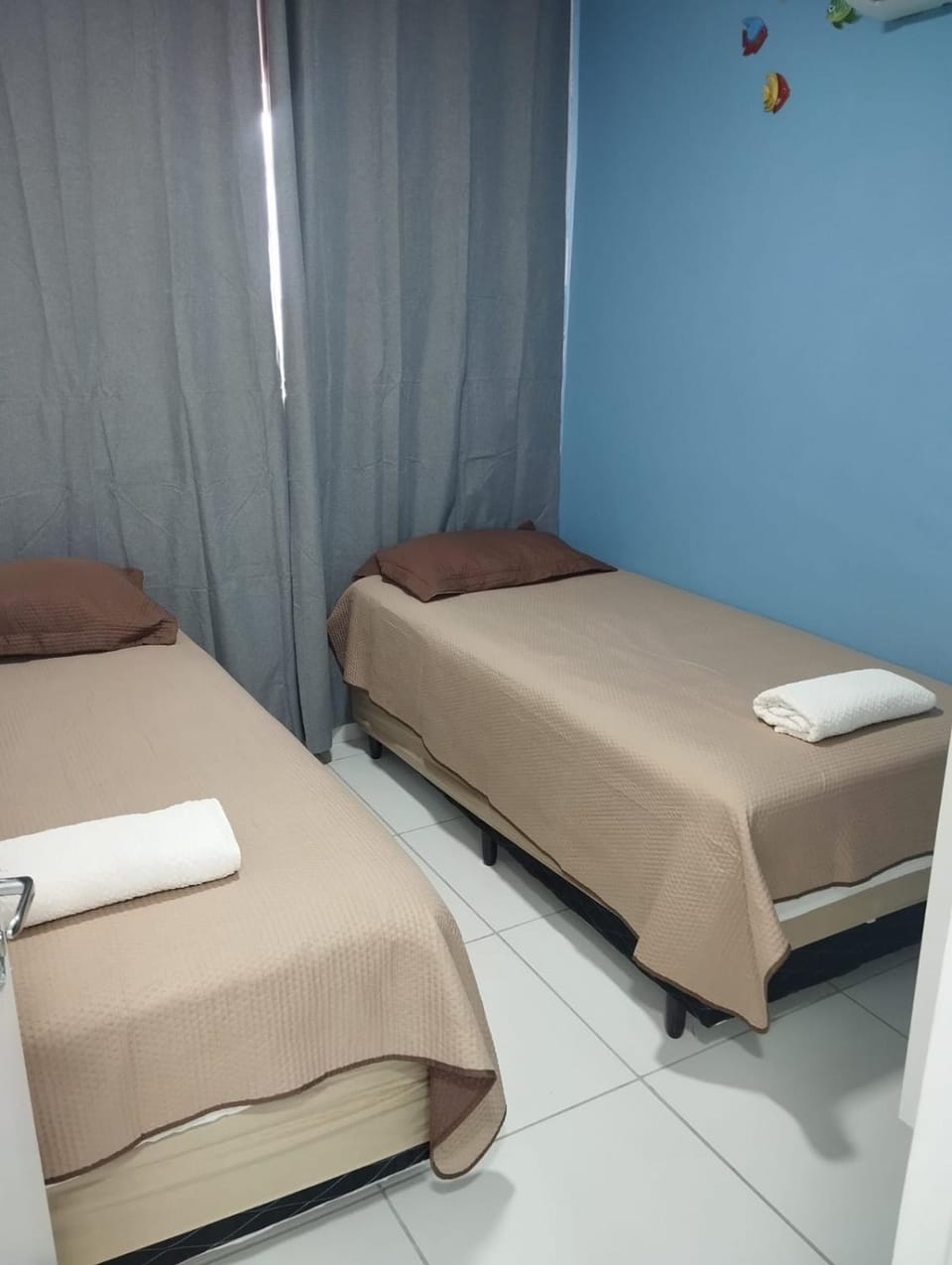 Bed, Photo of the whole room, Bedroom, wardrobe, air conditioner