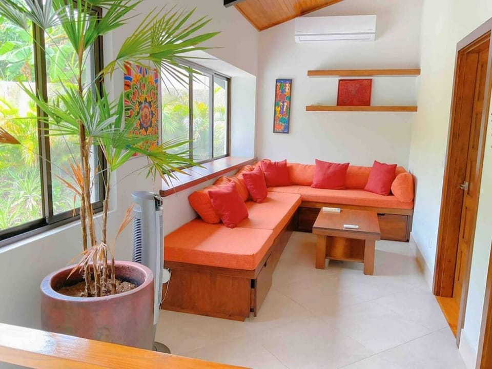 Villa Hermanos Luxury Home with Ocean View House in Samara
