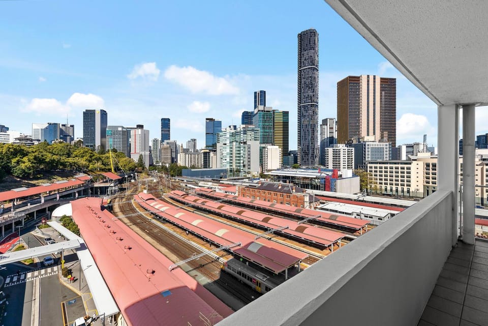 Stylish 3BR - Huge Park on Doorstep - 5 min to CBD Apartment in Brisbane City