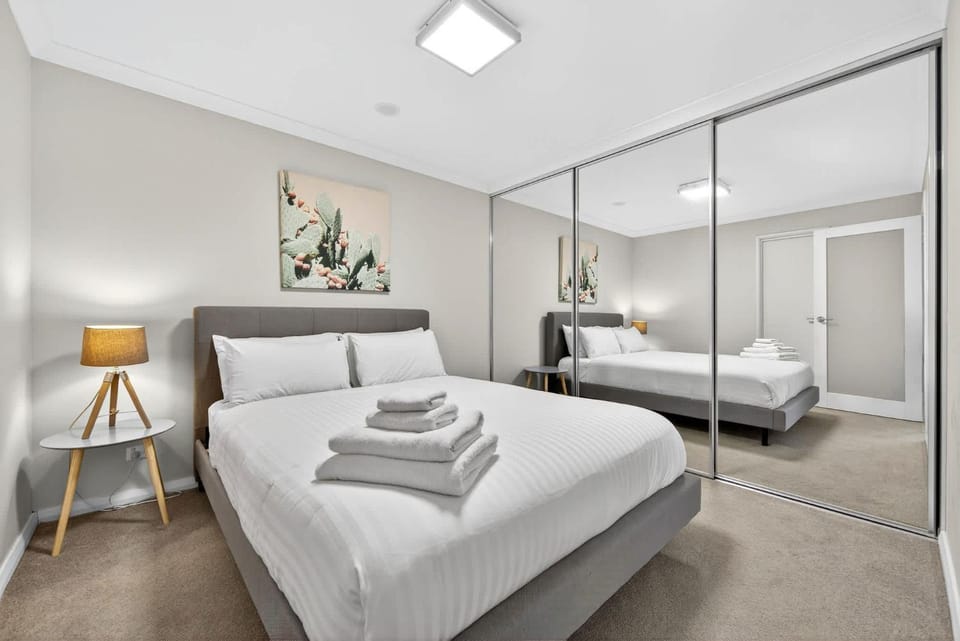 Stylish Rockingham Getaway 2BR Coastal Apartment Apartment in Perth