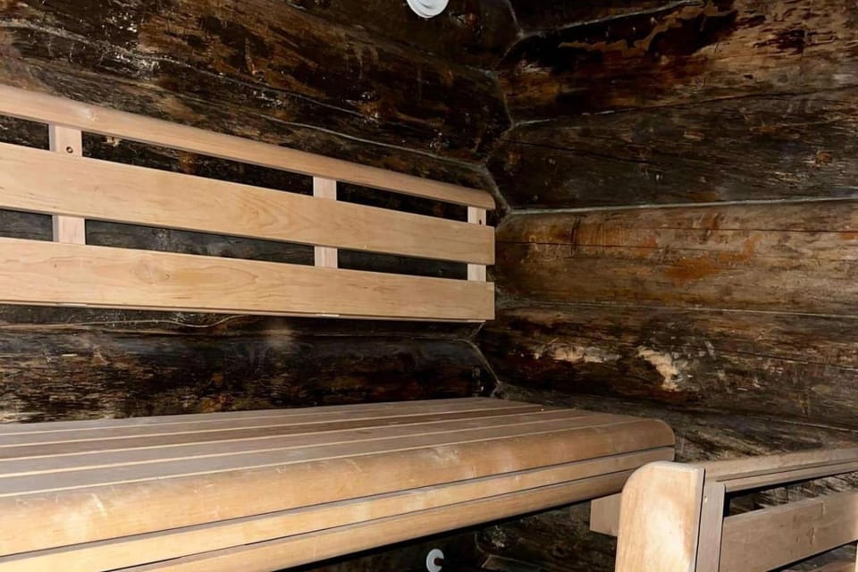 4 Bed Cabin -Sleeps 7 - Northern Light Views Cabin in Norrbotten County, Sweden