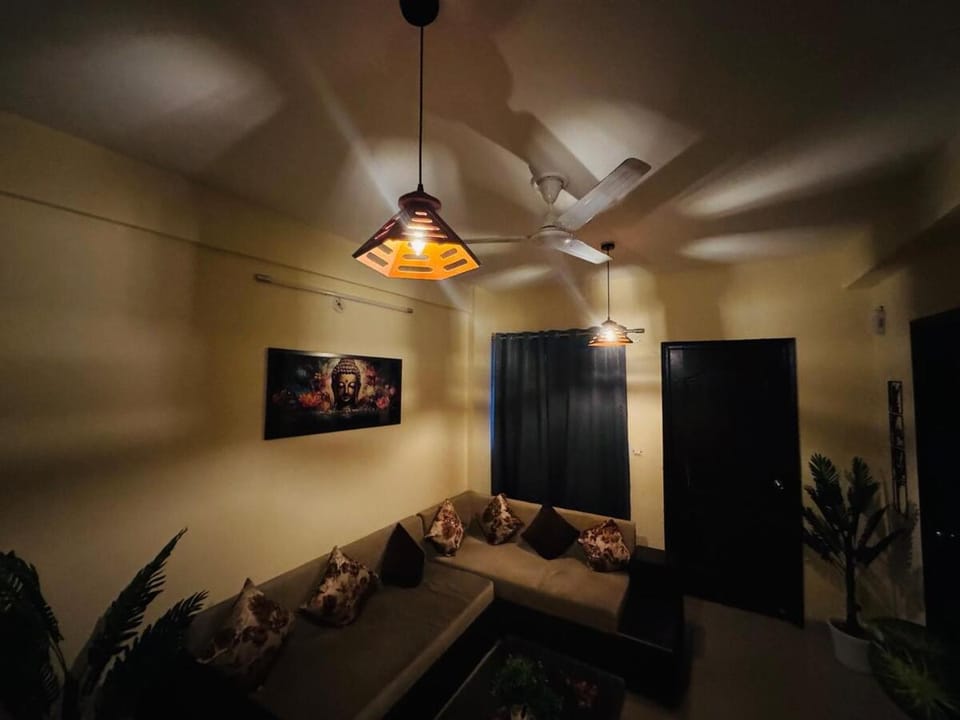 Cozy Modern Stay in the Heart of Ghaziabad Apartment in Uttar Pradesh