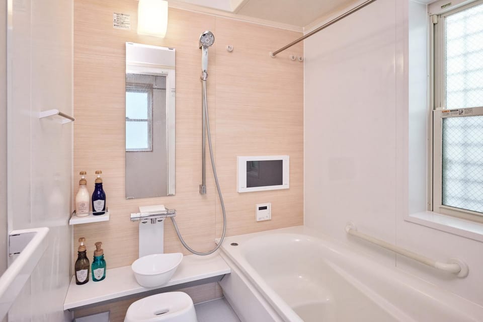 Shower, Bathroom, Bath