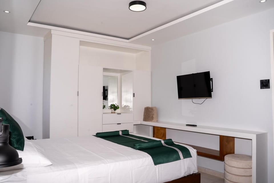 Kingston Horizon Retreat Apartment in Kingston