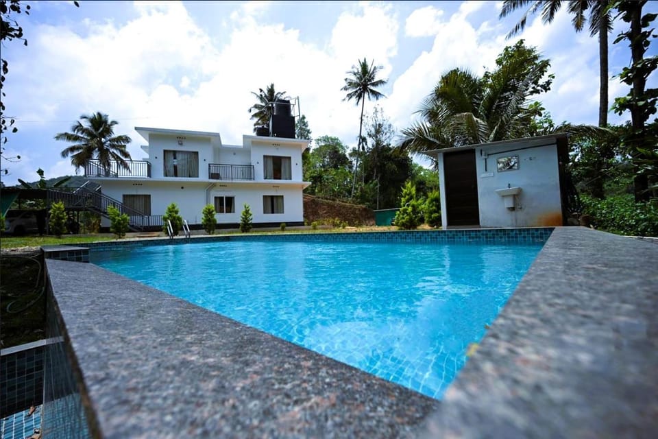 Winterpalace Pool property House in Kerala