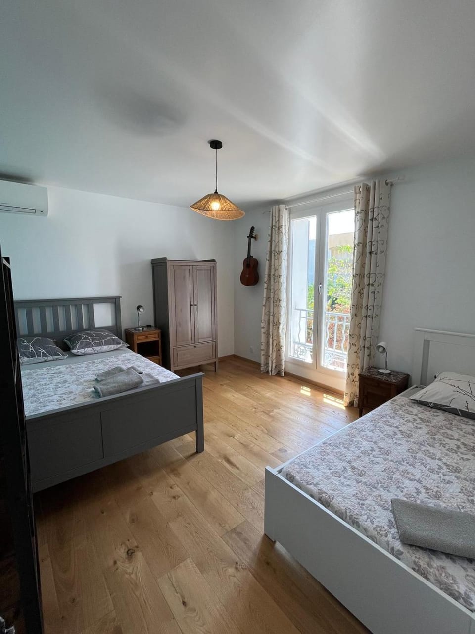 Bed, Photo of the whole room, Bedroom, towels, wardrobe
