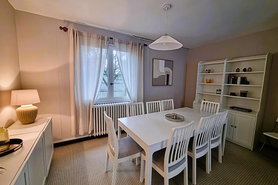 Large family house 300m from the beach House in Arcachon