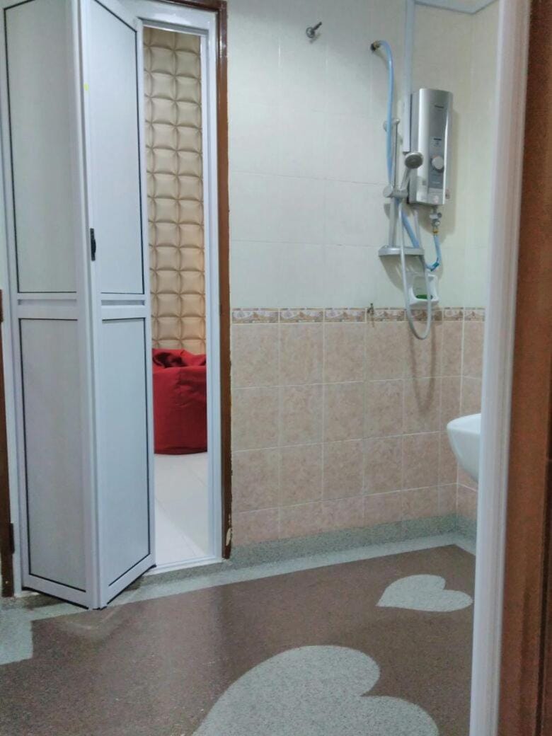 4-room double storey house, 10km KLIA House in Selangor, Malaysia