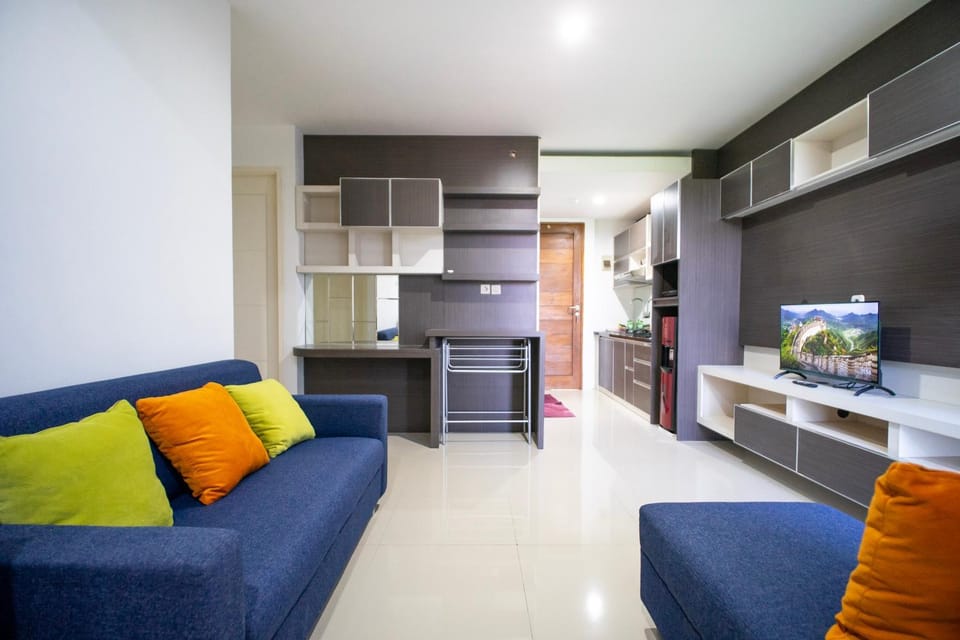 TV and multimedia, Seating area