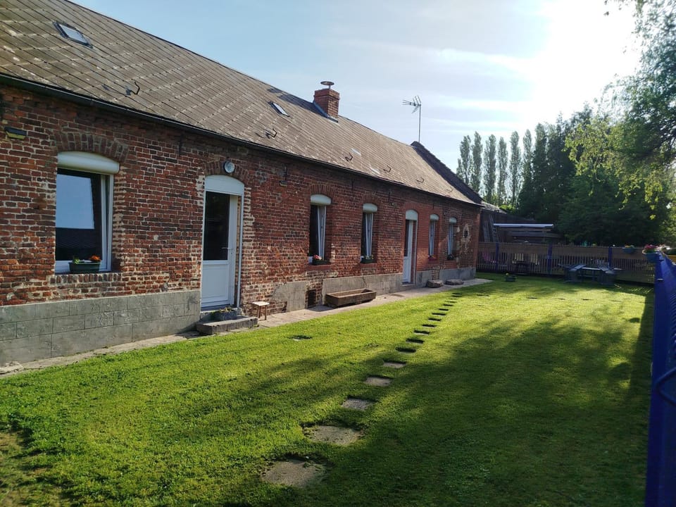 Maison a la campagne proche du canal House in Hauts-de-France