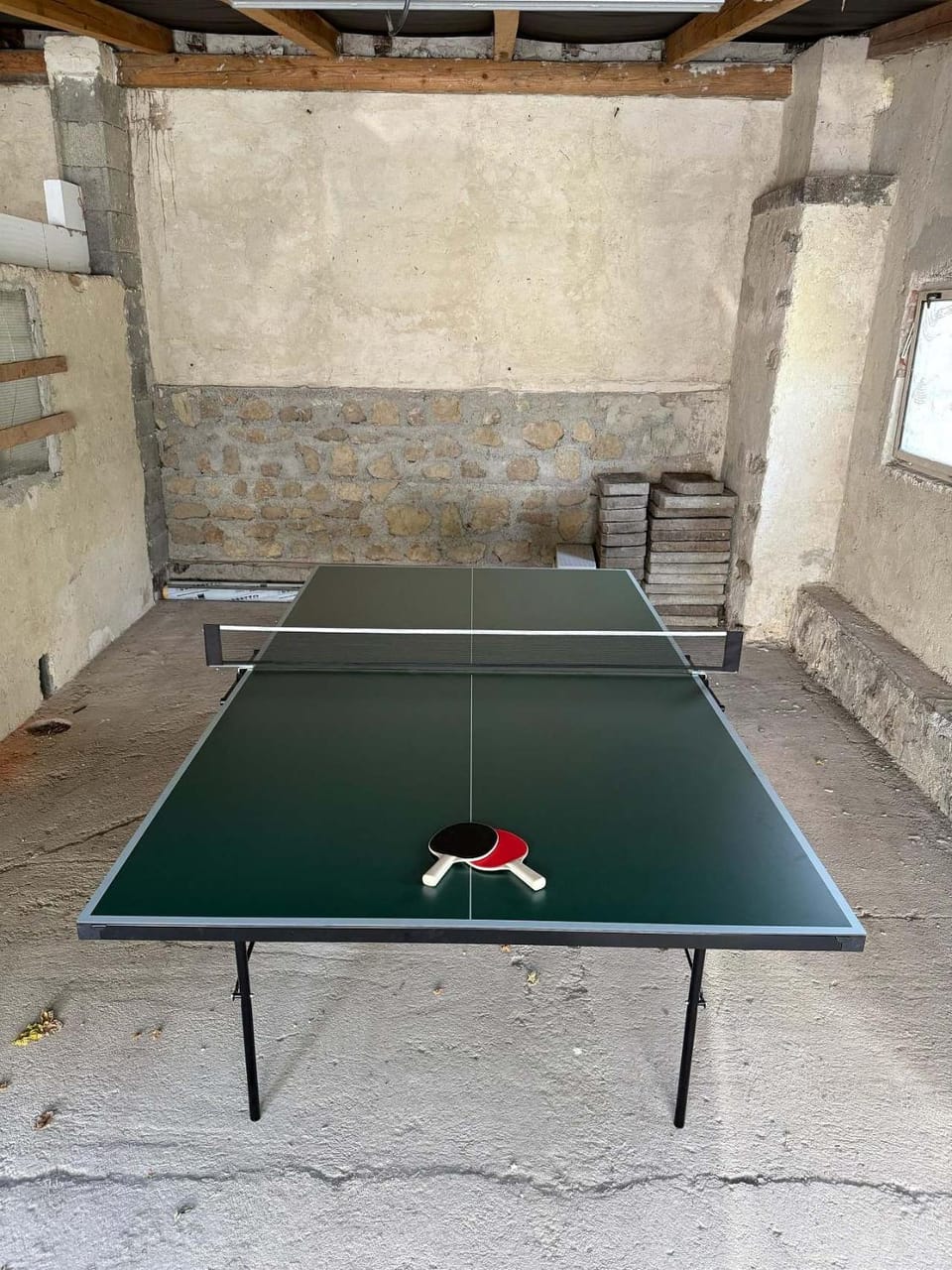 Table tennis