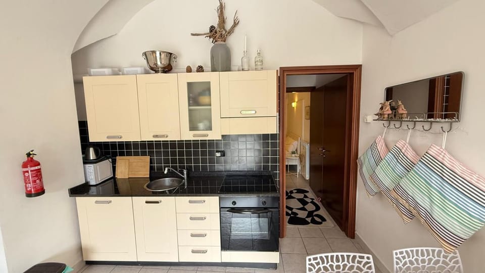 Airconditioned Terrace Apartment Cipresso 4 Apartment in Province of Lecco