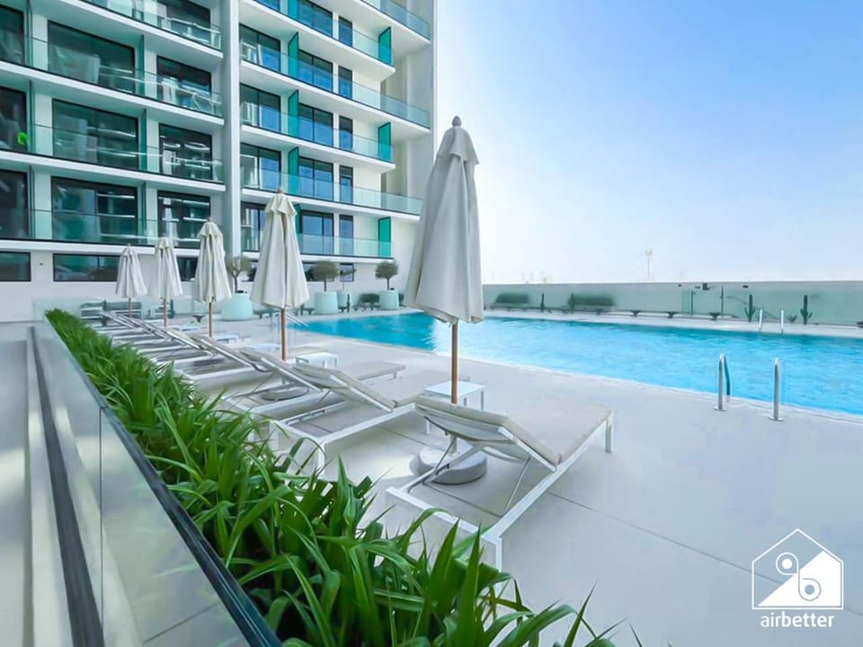 Cozy & Chic upgraded Studio with Balcony Dubai JVC Apartment in Dubai