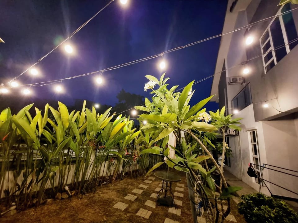 Balcony/Terrace, Garden view