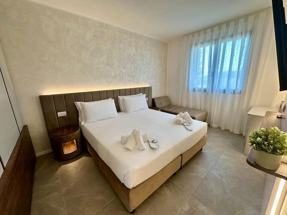Caribe Sunset - Large 3 Bedrooms with Caribbean Pool Apartment in Lido di Jesolo