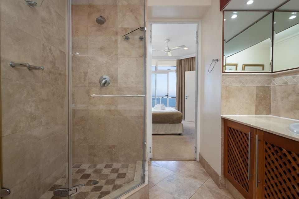 Oyster Quays 3 bed 5th floor Apartment in Umhlanga