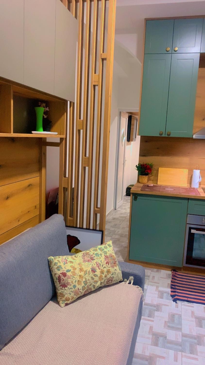 Kitchen or kitchenette, Living room, Dining area, oven, stove