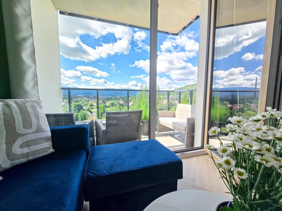 Apartament M&A Panorama Apartment in Lower Silesian Voivodeship