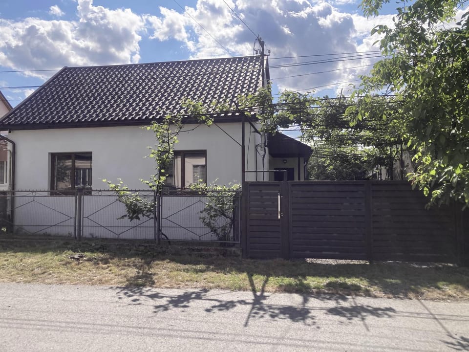 Golden House House in Ukraine