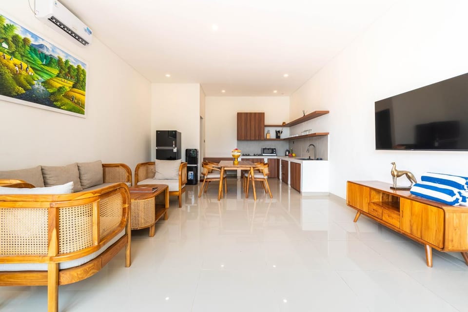 Kitchen or kitchenette, Living room, Dining area, kitchen, kitchen