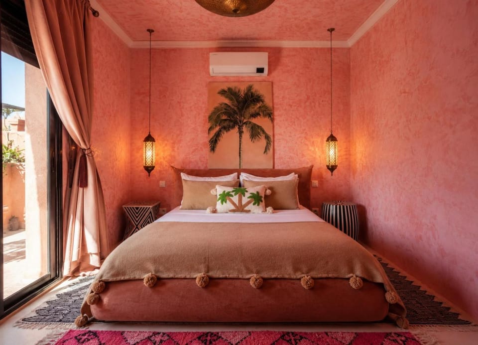 Bed, Bedroom, air conditioner