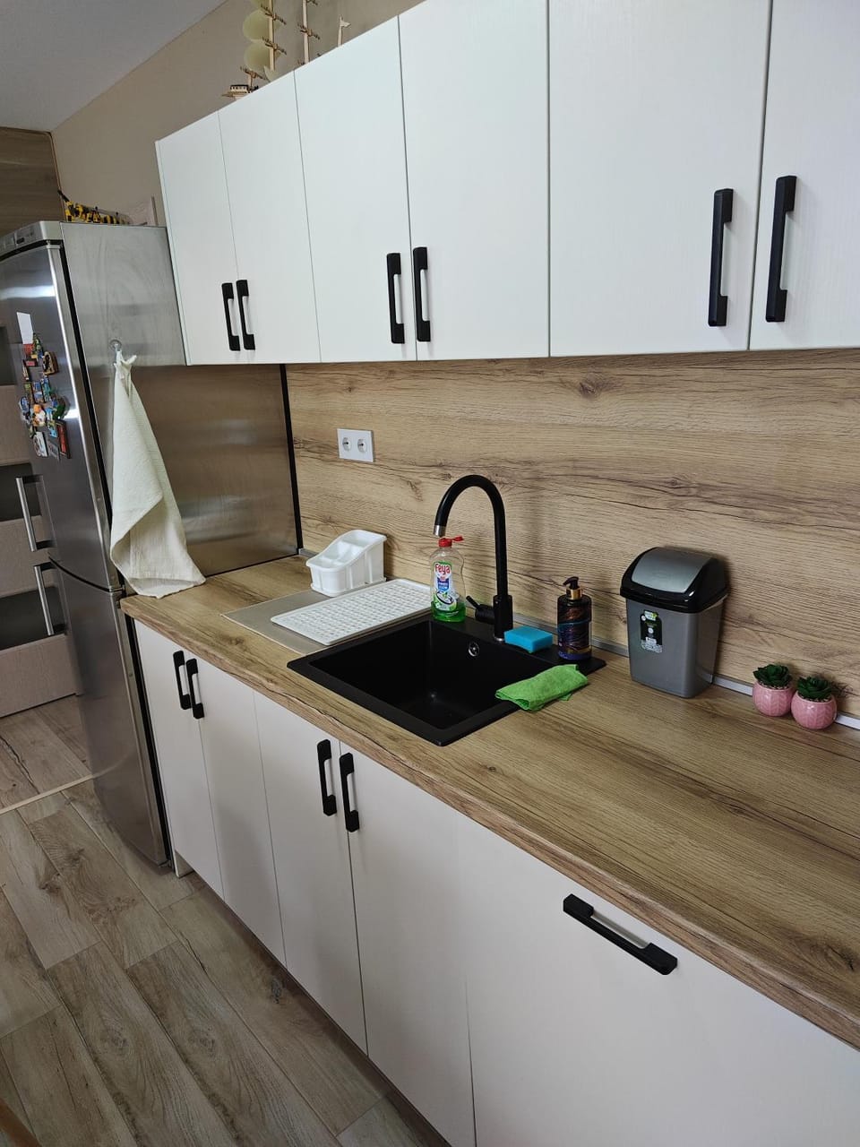 Coffee/tea facilities, Kitchen or kitchenette, pet friendly, stove