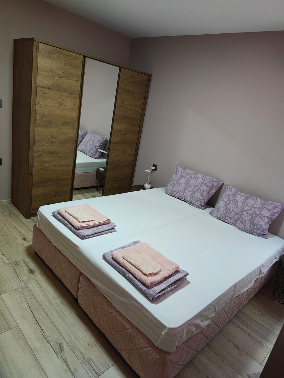 Bed, Bedroom, towels, wardrobe