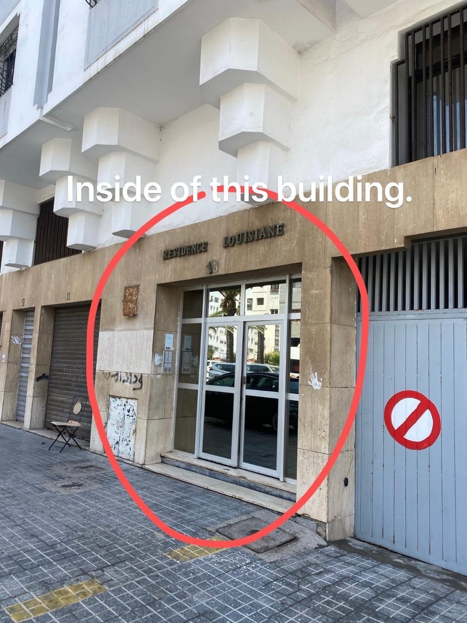 Facade/entrance