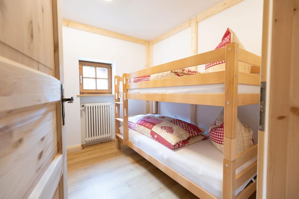 Property building, Living room, Bedroom