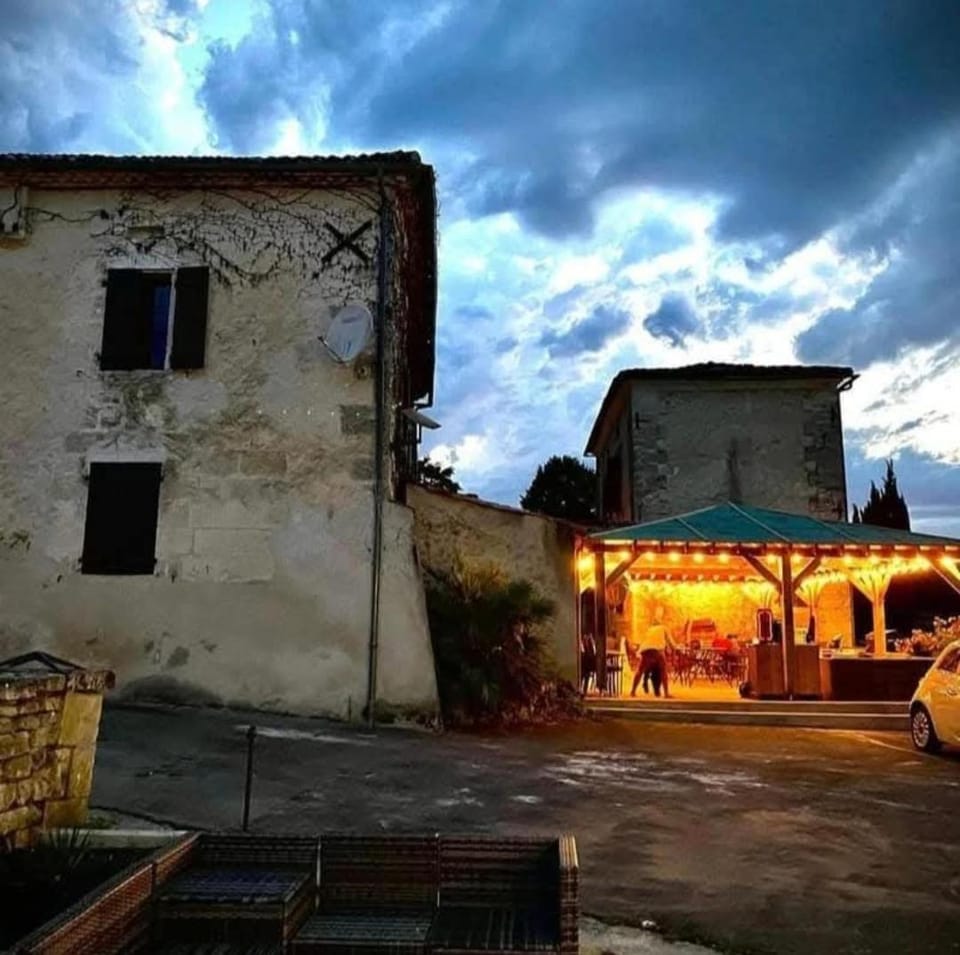 Les Bigonnies Estate Villa in Nouvelle-Aquitaine