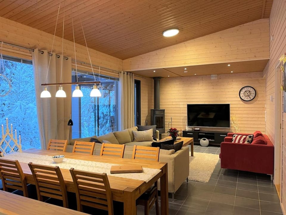 Apartment Firefox, Holiday Home in Ruka, 5 bedrooms House in Finland