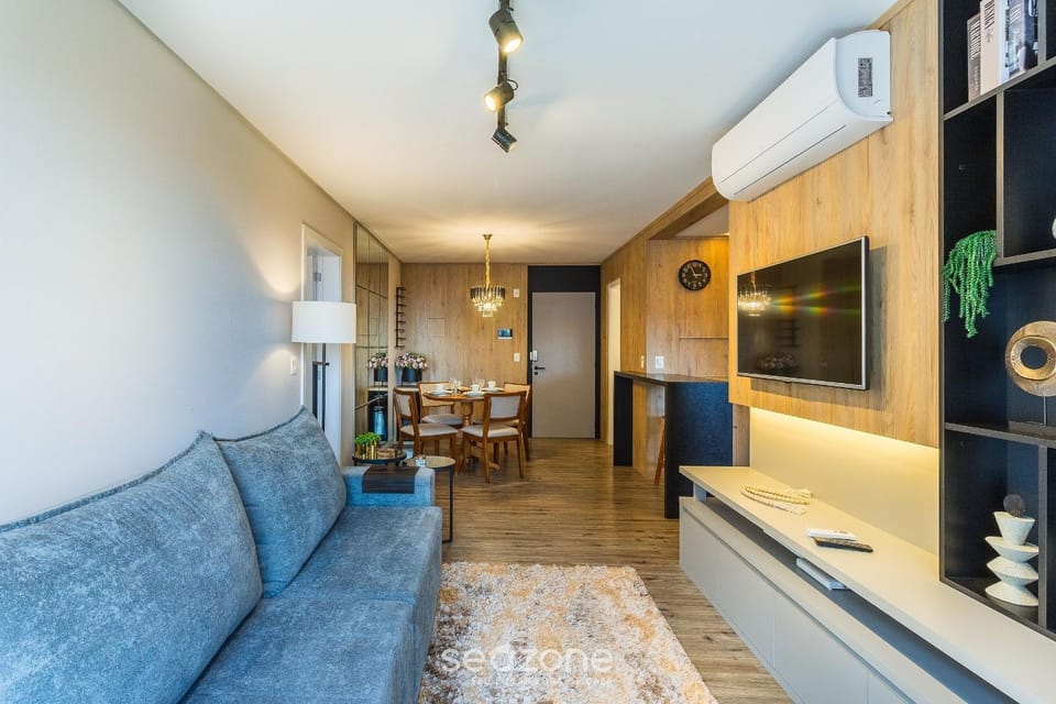 TV and multimedia, Living room, Dining area