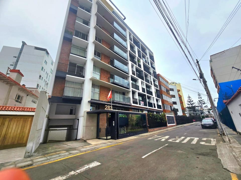 E Malecon Larcomar Free Parking 102 Apartment in Miraflores