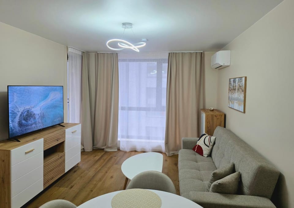 TV and multimedia, Living room, Seating area, Evening entertainment, heating, internet, air conditioner