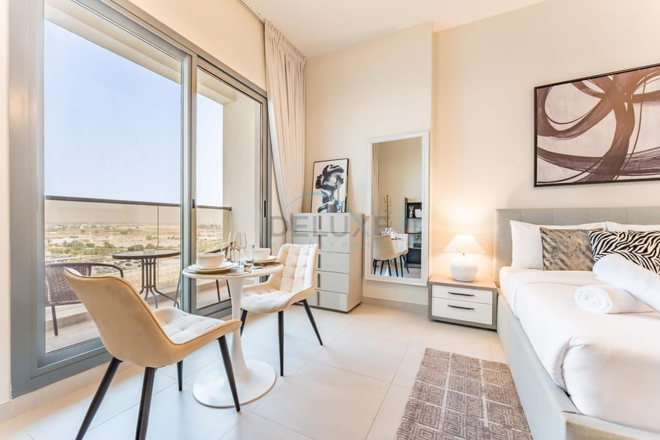 Bed, View (from property/room), Balcony/Terrace, Dining area, Bedroom