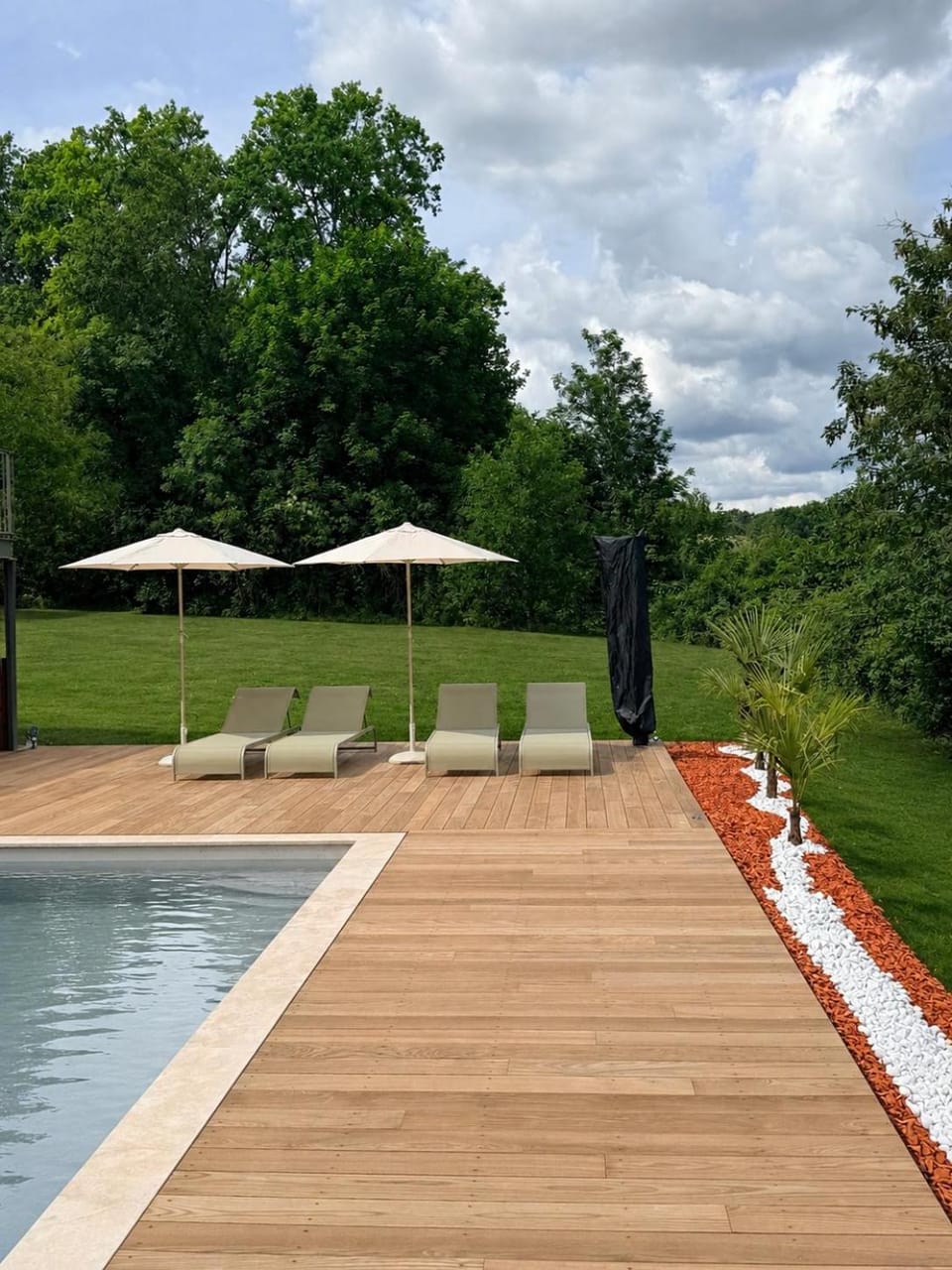 Patio, Swimming pool