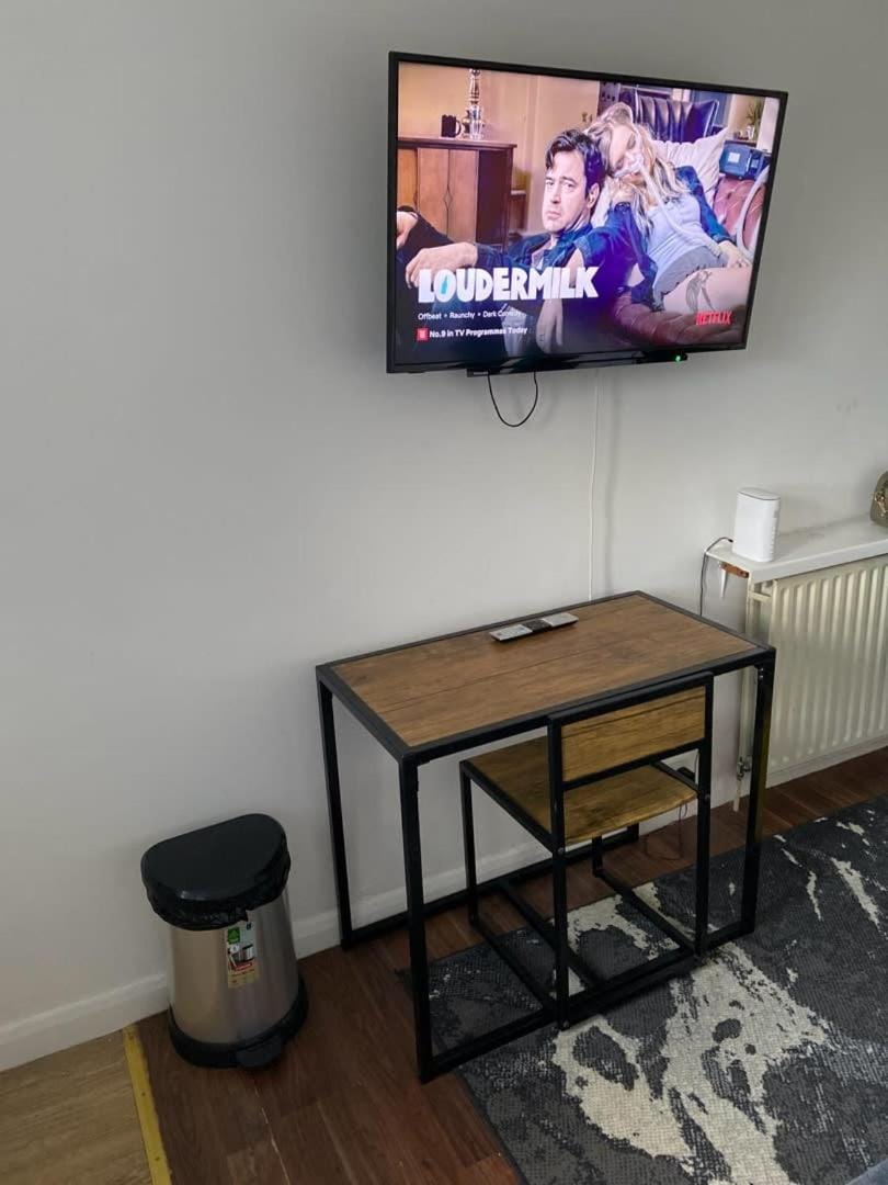 TV and multimedia, Dining area