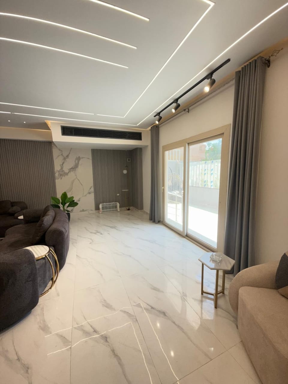 Luxury villa 7 bedrooms elshick Zayed Villa in Egypt