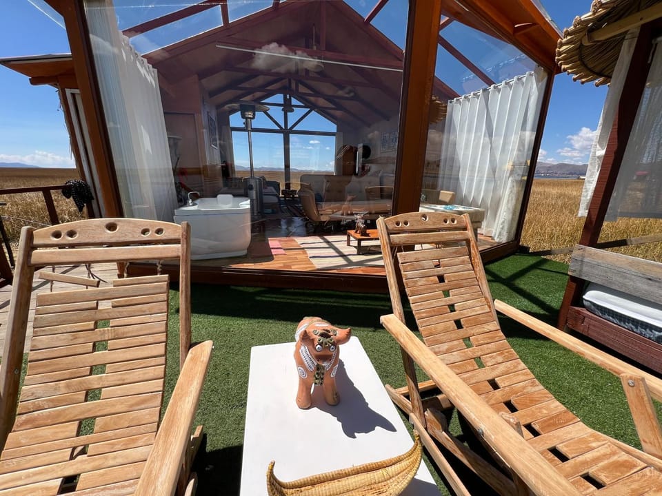QHOCHA Titikaka lodge Nature lodge in Puno, Peru
