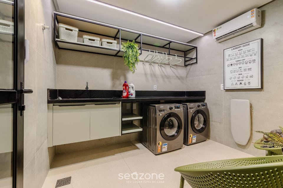 Stay with a pool and gym 350m from the beach in a prime location in Maceió - SLI Apartment in Maceió